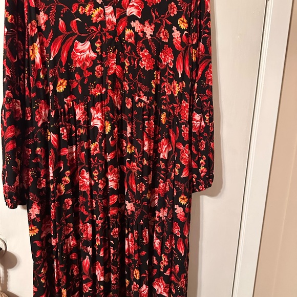 NWT Tera Sky long sleeve Plus Size flowy Holiday dress. - Picture 3 of 8
